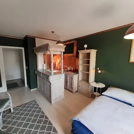 Entrez Radnica Apartman Kassa